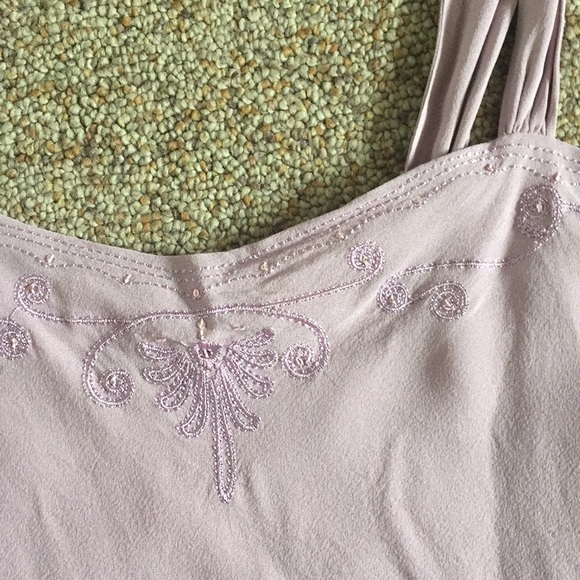 Purple embroidered tank top blouse - Picture 2 of 5